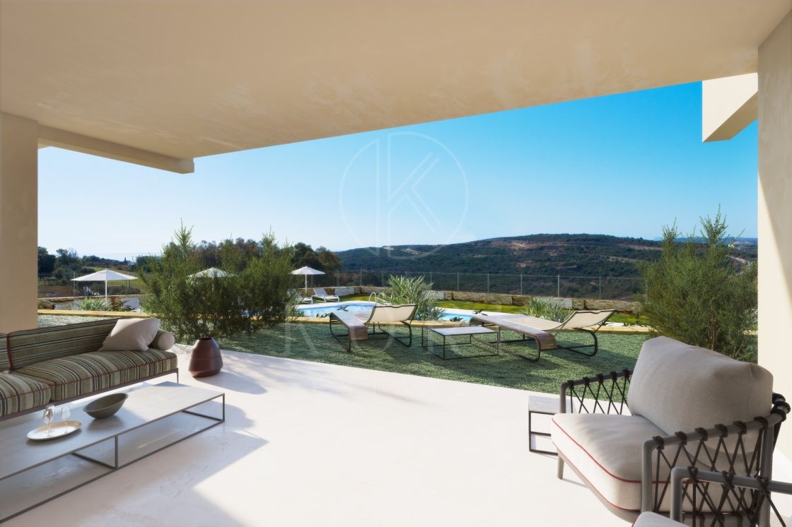 Ground Floor Apartment in Estepona Golf, Estepona West