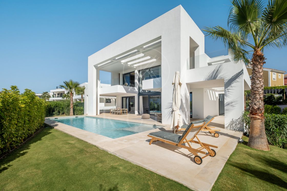 Impresionante villa en El Paraiso, Estepona