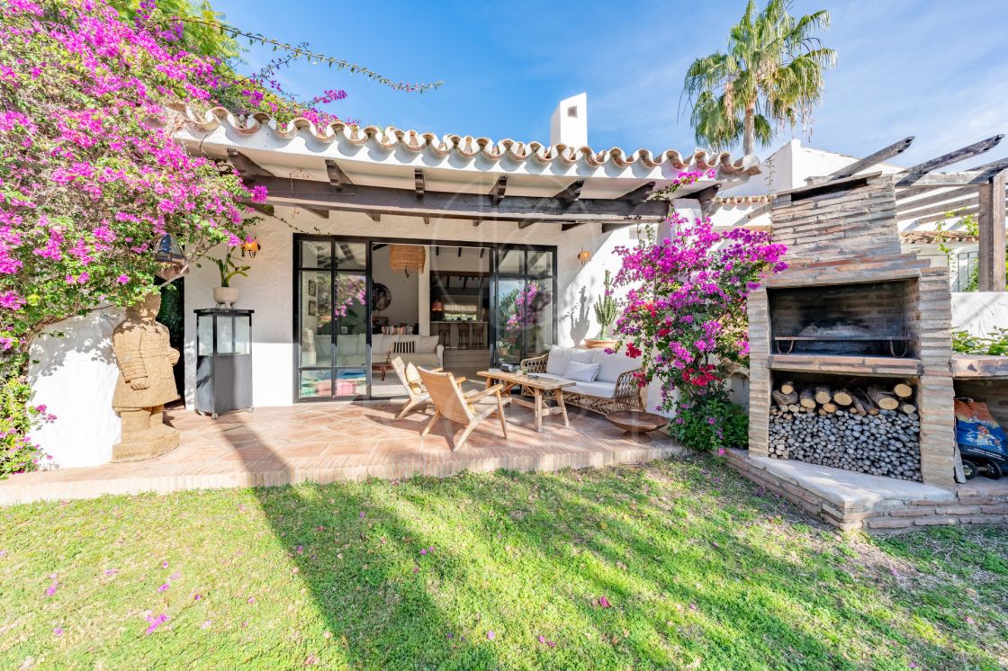 Vilă de vânzare în Atalaya, Estepona East