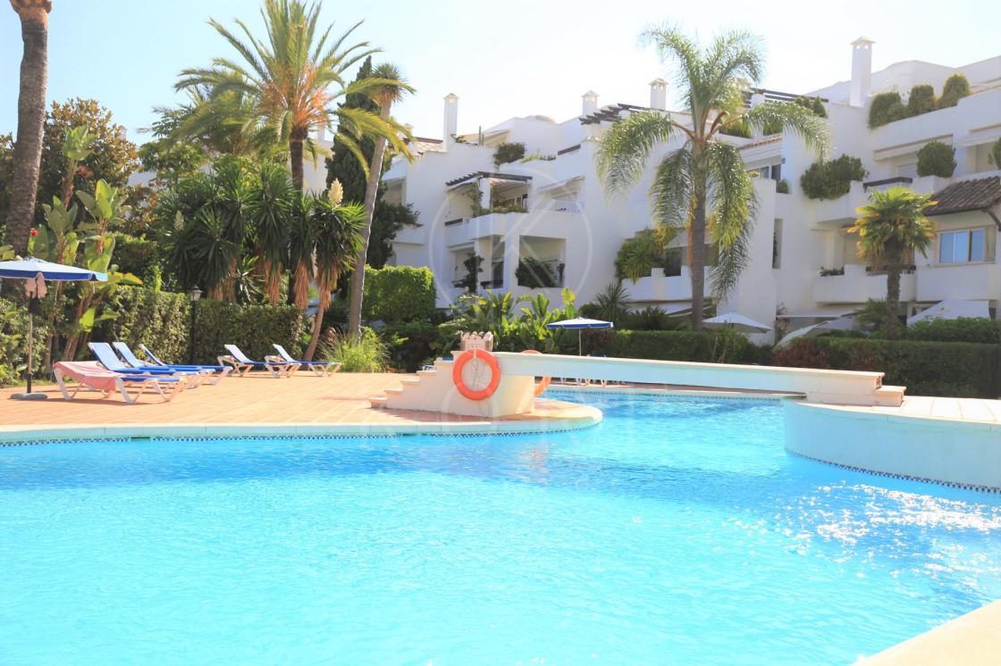 2 Bedroom Ground Floor Apartment in Alhambra del Mar