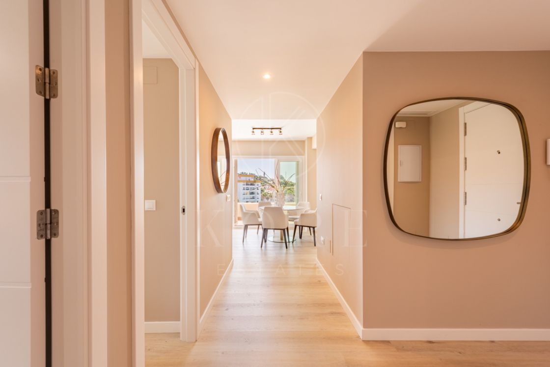 Brand New Luxury Corner Apartment with Sea & Mountain Views in Nueva Andalucia, Marbella