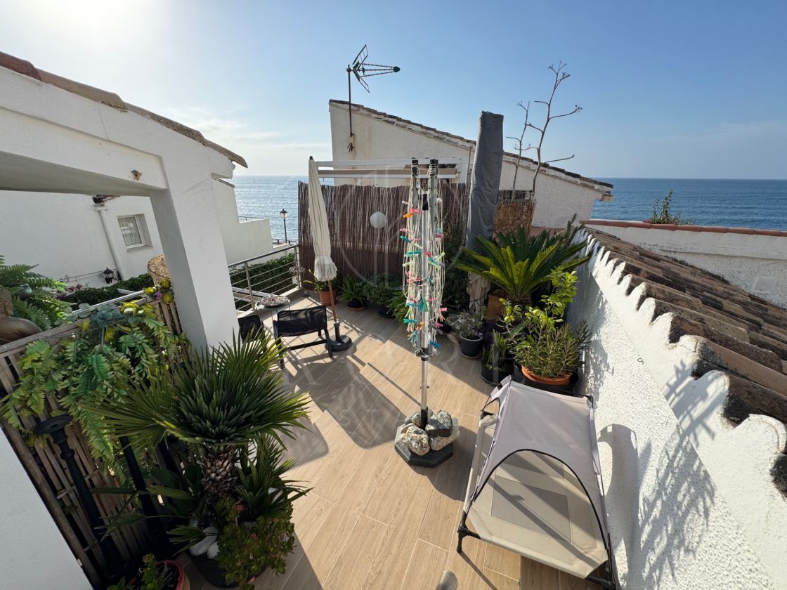 Elegant 3 bedroom townhouse with sea views in El Pirata – New Golden Mile, Estepona