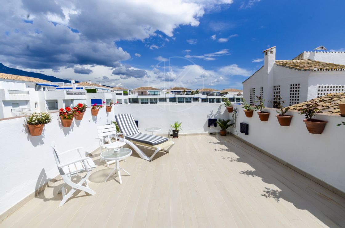 Penthouse de vânzare în Jardines del Puerto, Marbella - Puerto Banus