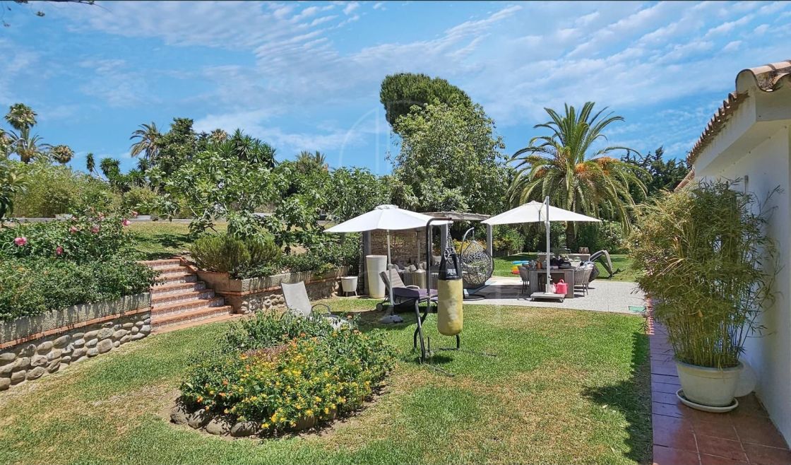 Vilă de vânzare în Paraiso Barronal, Estepona East