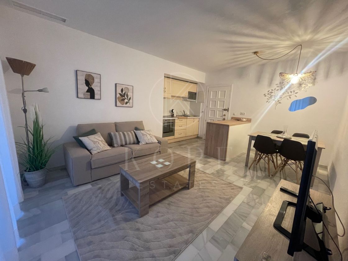 Encantador Apartamento en Planta Baja en el Exclusivo Complejo
