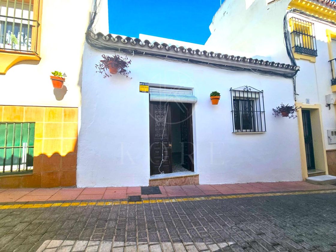 Charming Andalusian Detached House in Estepona’s Historic Centre