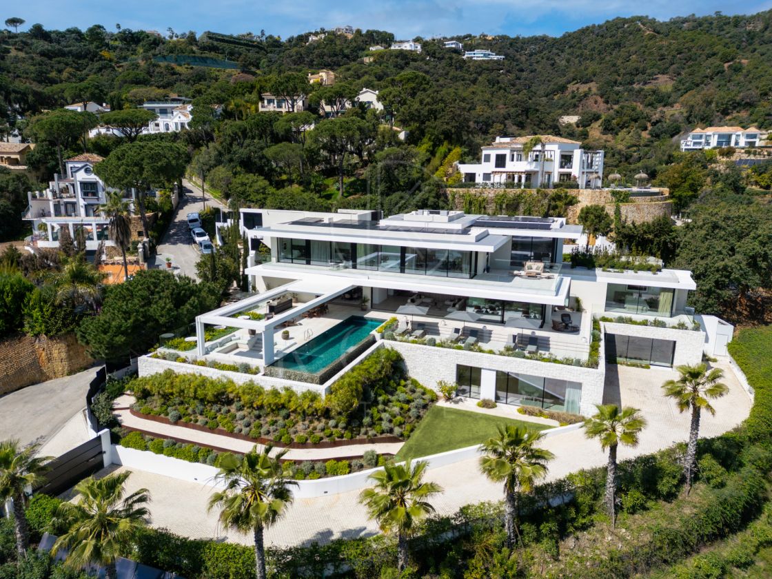 Modern Luxury Designed Villa In El Madroñal