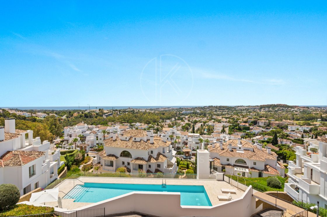Exclusive Whole-Floor Residence with Private Pool | 9 Lions Residences, Nueva Andalucía