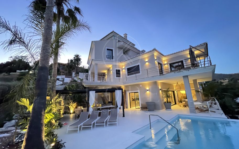 Vilă de vânzare în Elviria, Marbella Est