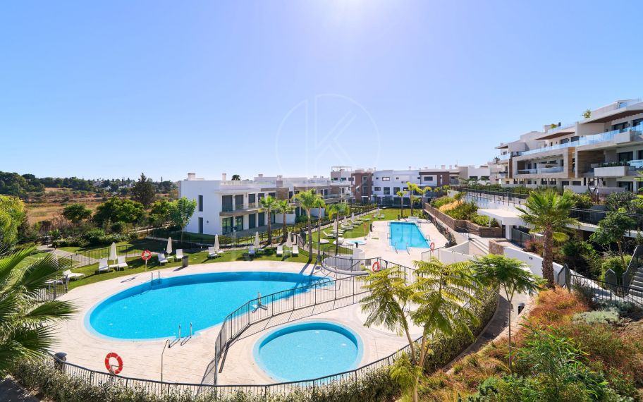 Apartament la parter de vânzare în Atalaya Golf, Estepona East