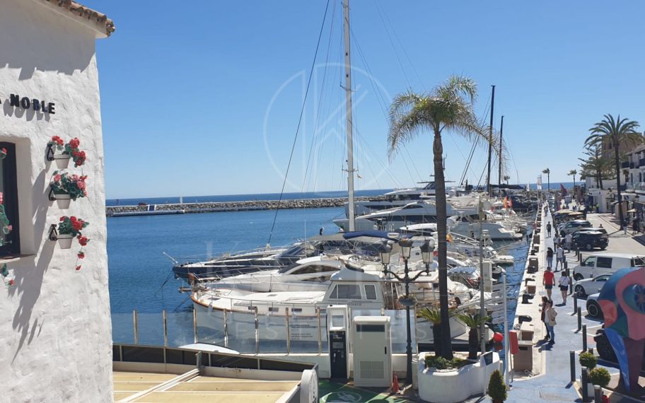 Plaza de garaje en venta en una ubicación privilegiada en el corazón de Puerta Banús