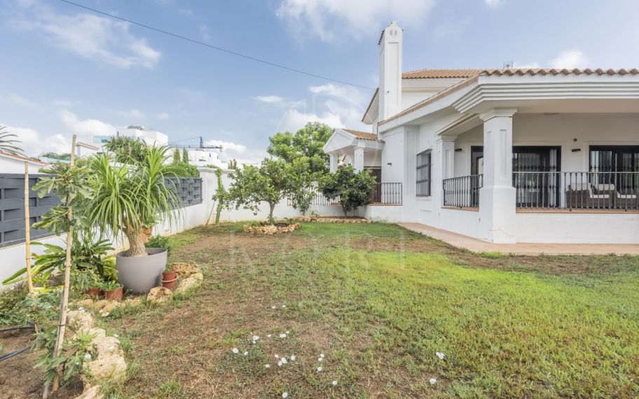 Chalet Independiente en venta San Pedro de Alcántara