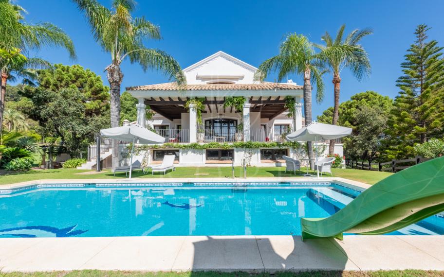 Wonderful villa in La Zagaleta, with sea views and an indoor swimming pool and SPA!