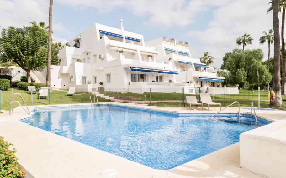 Luxury and comfort in Nueva Andalucía, steps from the Casino and Puerto Banús