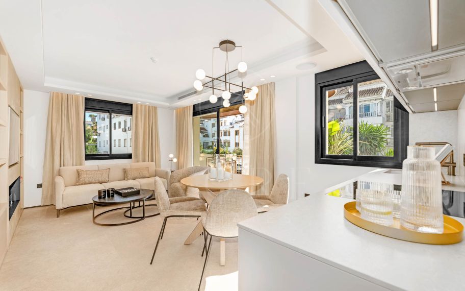 Apartamento El Trebol - Apartamento de lujo Smart en Prime Nueva Andalucía - Perfecto como una inversión de alquiler o la vida moderna
