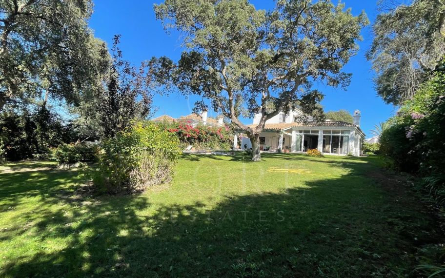 Villa en venta en Zona C, Sotogrande Alto