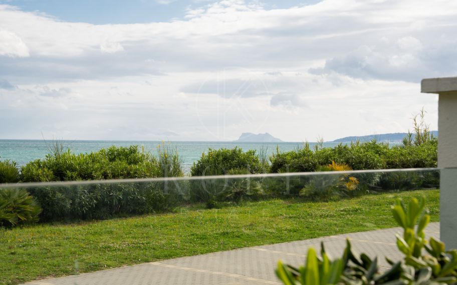 Exclusive Ground-Floor Apartment in Doncella Beach, Estepona