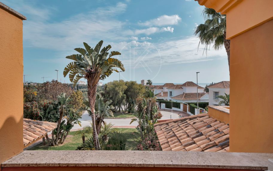 Elegant Semi-Detached Home in Santa Clara Golf – Sea Views, Private Garden & Year-Round Terrace