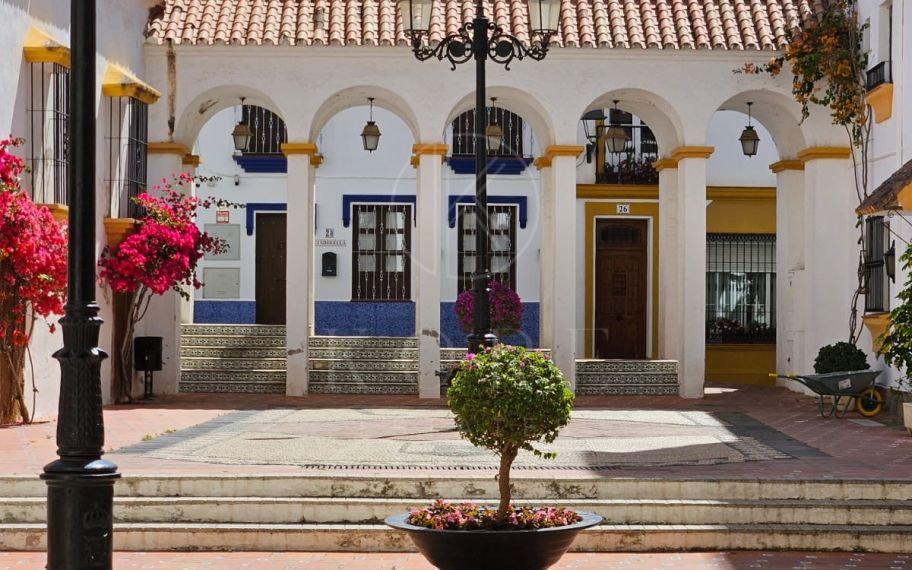 Semi-detached house for sale in Marbella