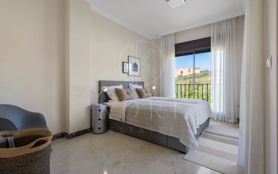 Semi-detached villa in Estepona