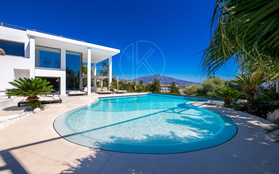 Casa Leon - Frontline Golf Villa, Panoramic Sea Views, La Alqueria