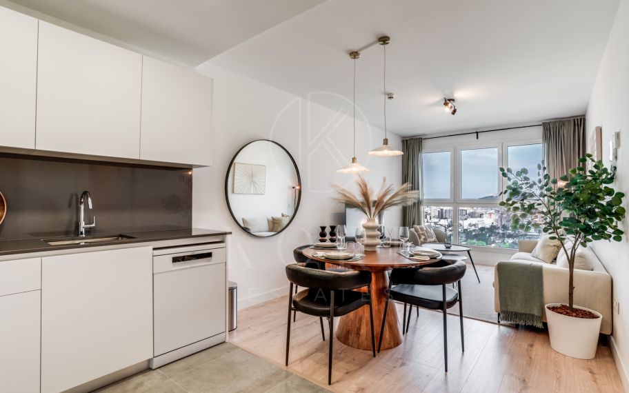 Moderno Apartamento en Malaga Urban Sky Tower – Planta 25 con Vistas Espectaculares