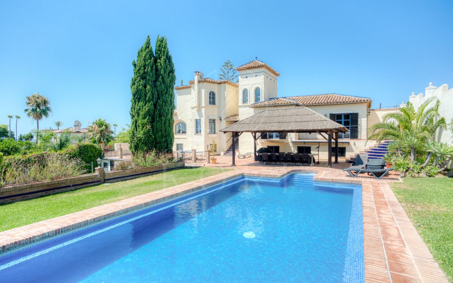 Vilă de vânzare în Estepona Hills, Altos de Estepona