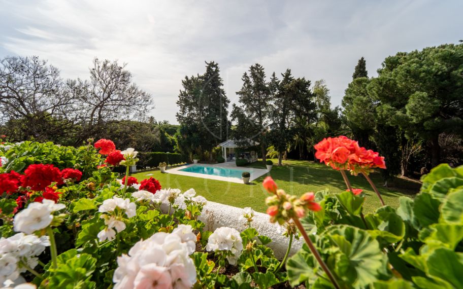 Villa en venta en Calahonda, Mijas Costa