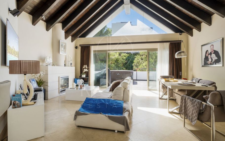 Apartamento en Los Flamingos, Benahavis