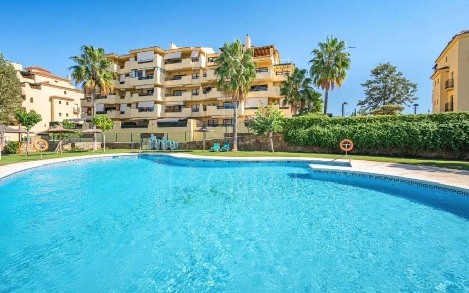 Espacioso Apartamento en Planta Baja