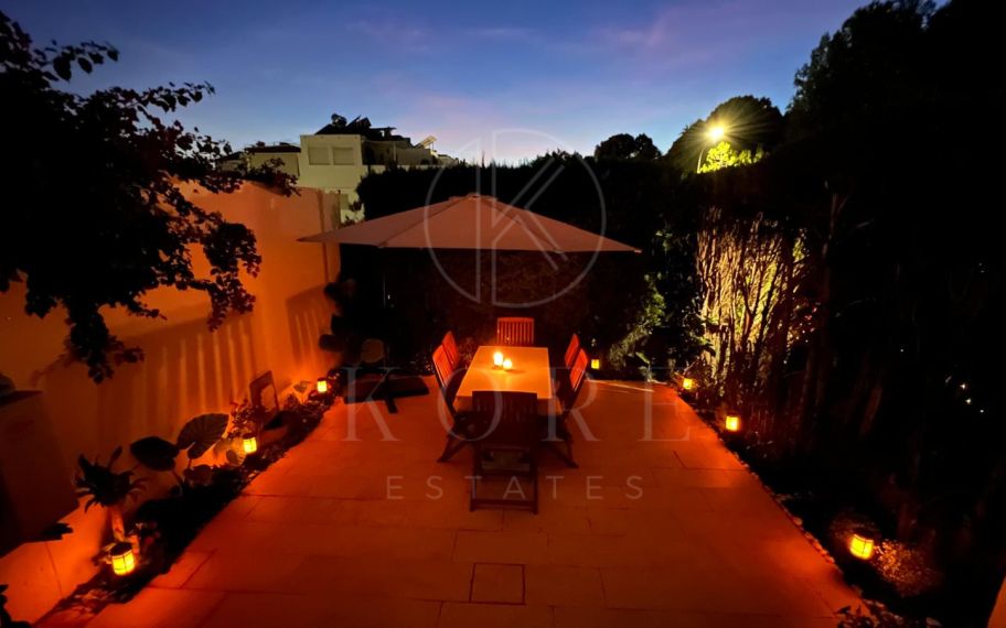 Exquisito Chalet Adosado en la Milla de Oro de Marbella