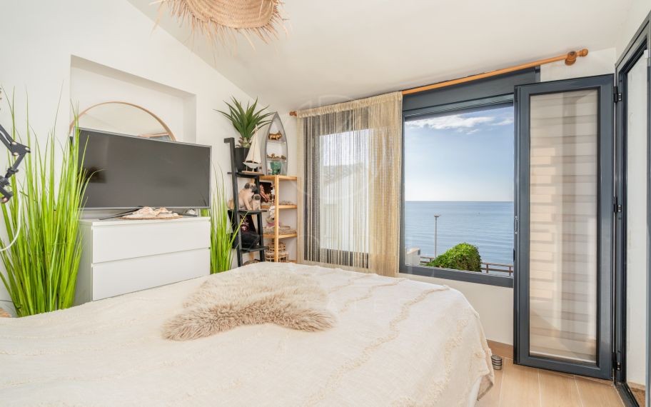 El Pirata – Beachfront Townhouse