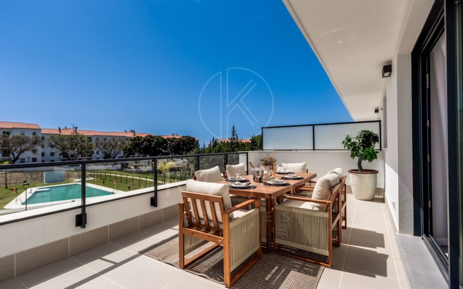 Modern 2-Bedroom Apartment in Aranya, Selwo – Estepona