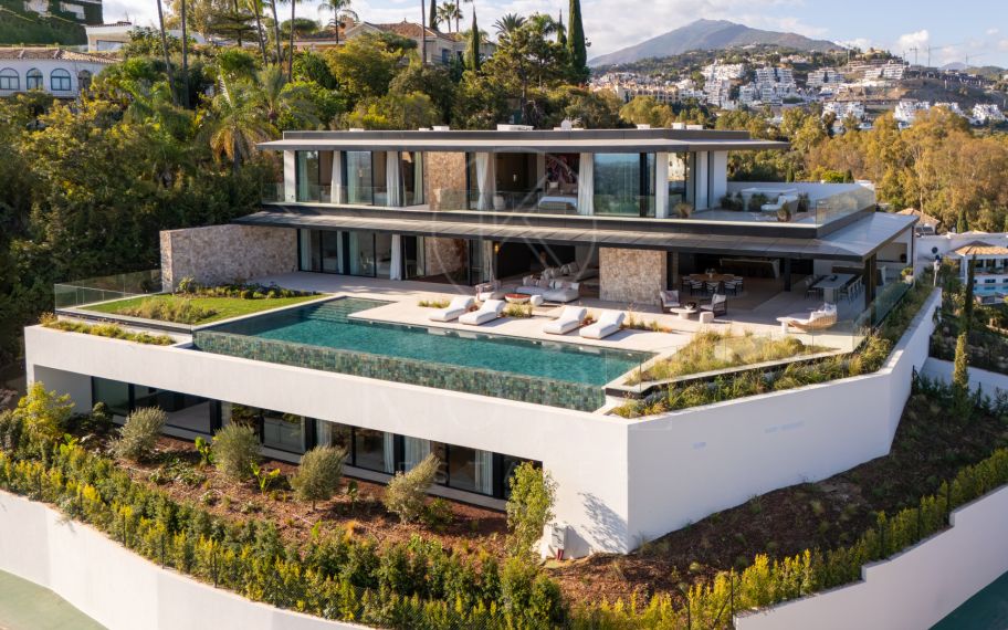 Villa en El Herrojo, Benahavis