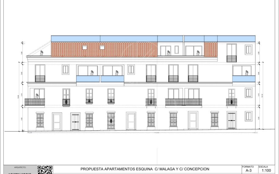 Teren de colț de 190 m² în centrul vechi al Estepona – la 50 m de plajă, construibil până la 800 m²
