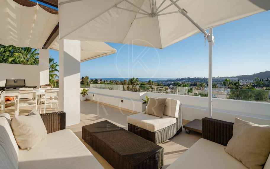 Elegant duplex penthouse in Aloha, Marbella with 3 bedrooms