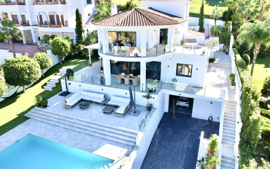 Villa en venta en La Cala Golf Resort, Mijas Costa