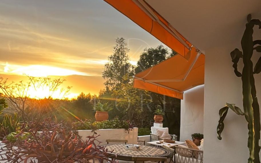 Villa en La Resina Golf, Estepona Este