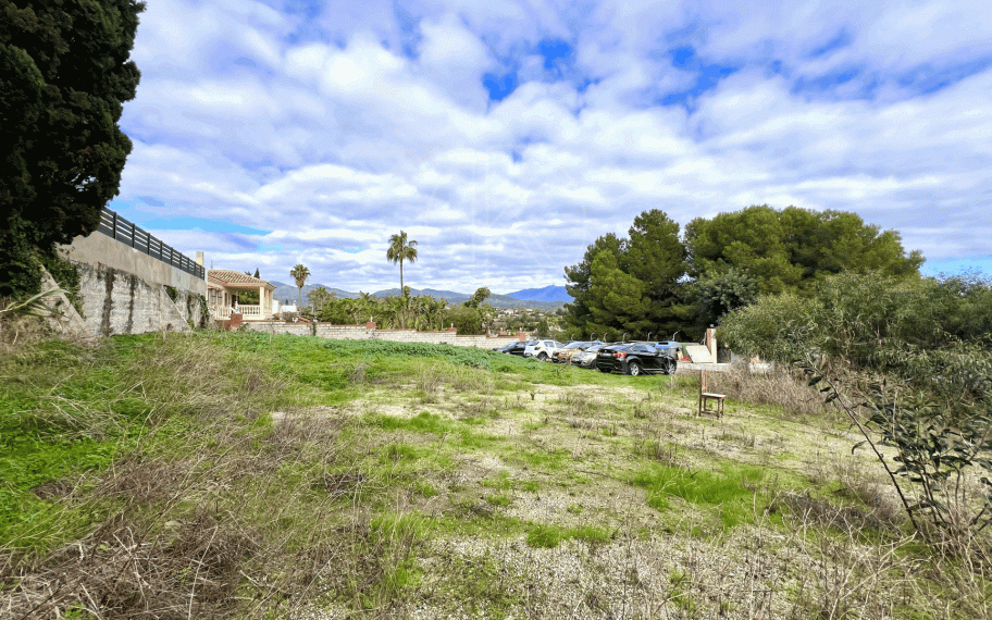 Parcela en venta en Estepona