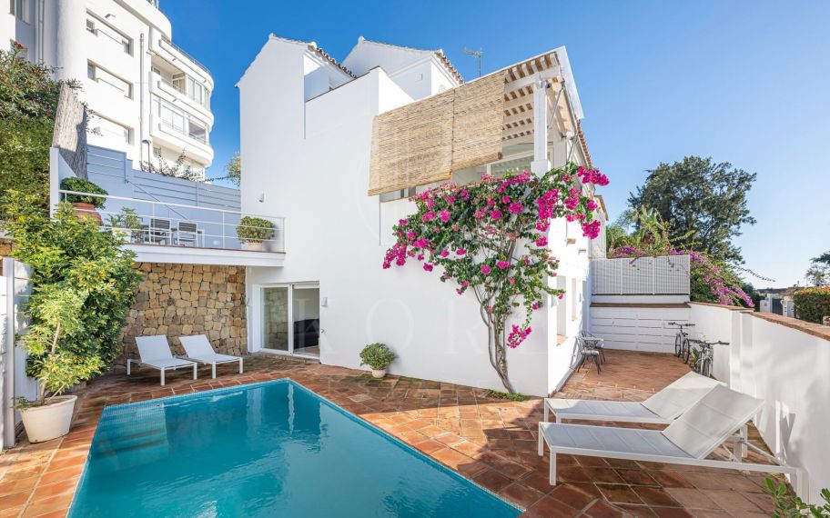 Casă semi-detașată de vânzare în Guadalmina Alta, San Pedro de Alcantara