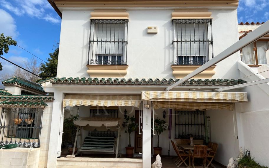 House de vânzare în La Campana, Nueva Andalucia