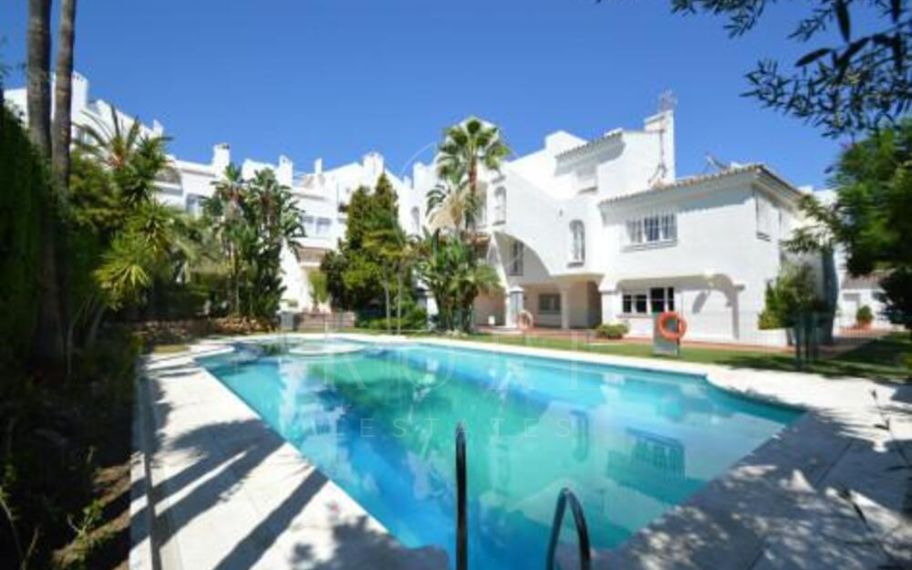 Apartment for sale in Rocamar, Marbella Golden Mile