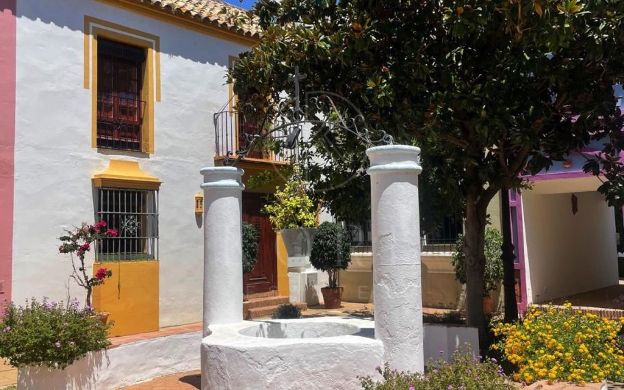 Casa Adosada Totalmente Amueblada y Reformada