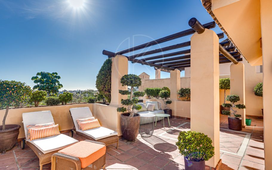 Ático Dúplex mediterráneo con varias terrazas, solárium, sauna privada y zona de barbacoa