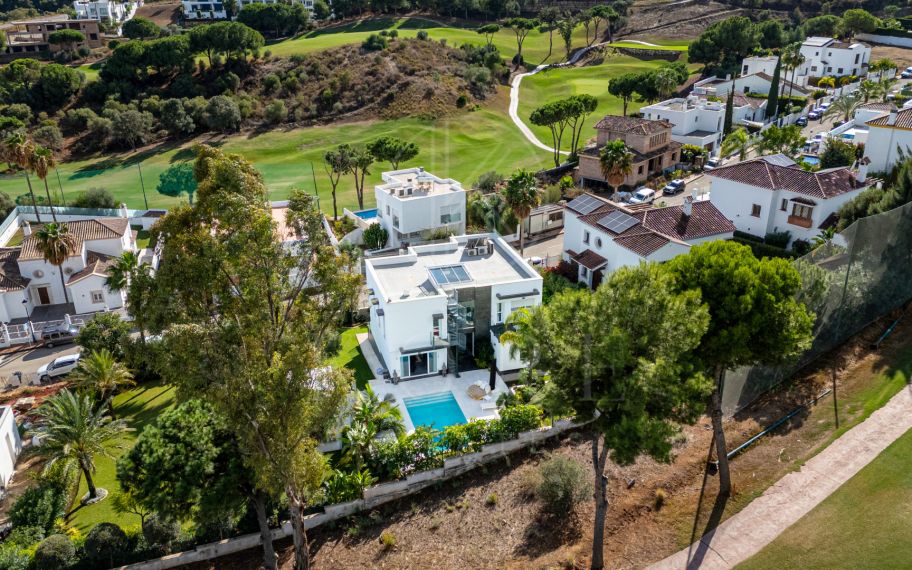 Hermosa villa contemporánea en campo de golf - La Cala Golf