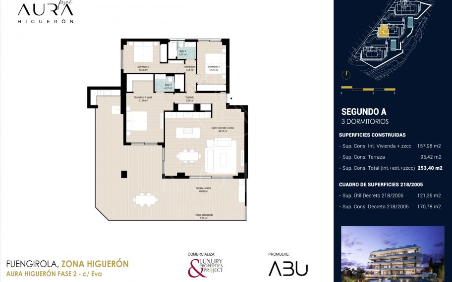 3 dormitorios y amplia terraza con vistas al mar