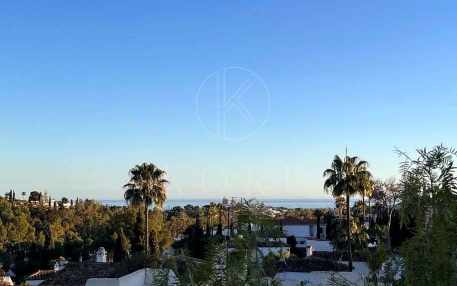 Apartamento en venta en Nueva Andalucía, Marbella – Propiedad con vistas al mar en Balcón del Golf, Golf Valley