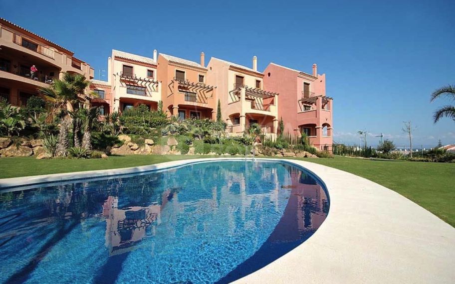 Luxury Duplex with Tourist Licence & Panoramic Sea Views