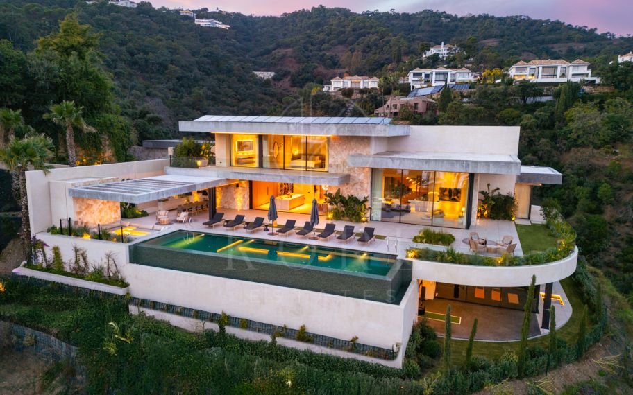 Exceptional New Built Villa in El Madroñal, Benahavís